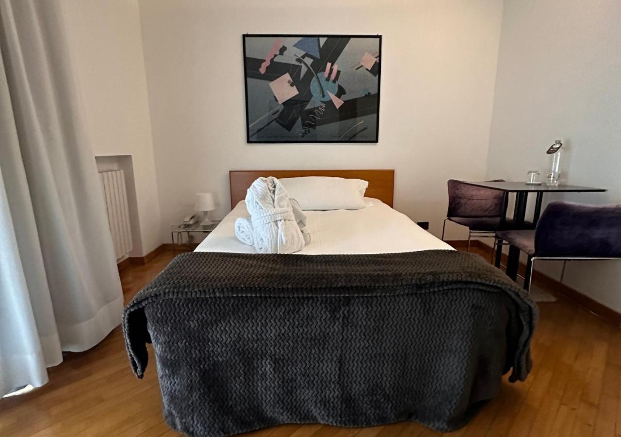 Hotel Europa Taranto Exteriör bild