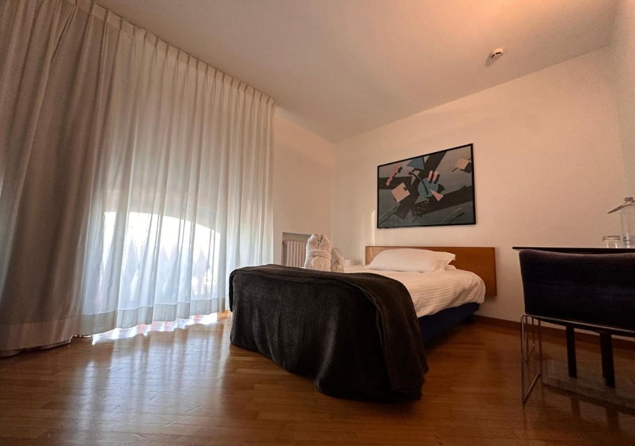 Hotel Europa Taranto Exteriör bild